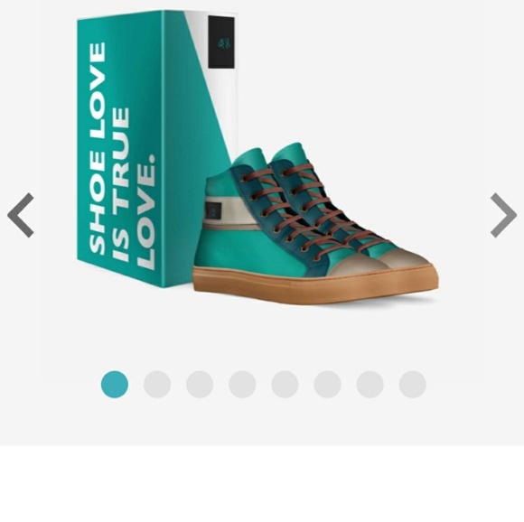 Shoes - Picture 1 of 5